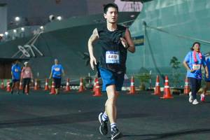 BIB: 5413, 
                            <button type="button" onclick="openModal(3464625)" class="btn btn-primary btn-sm float-right btn-popup" data-toggle="modal" data-target=".modal-high-quality">
                        <i class="fas fa-shopping-cart"></i> Add to Cart
                    </button>
                                            <button type="button" onclick="isThisMe(3464625, true)" class="btn btn-success btn-sm float-right btn-popup btn-isme hidden" data-toggle="tooltip" data-placement="bottom" title="นี่คือรูปของคุณใช่ไหม คลิกที่นี่เพื่อเอาเข้าอัลบั้ม">
                        <i class="fas fa-plus"></i> Add to album
                    </button>
                    <button type="button" onclick="isThisMe(3464625, false)" class="btn btn-warning btn-sm float-right btn-popup btn-isnotme hidden">
                        <i class="fas fa-ban"></i> Remove from album
                    </button>